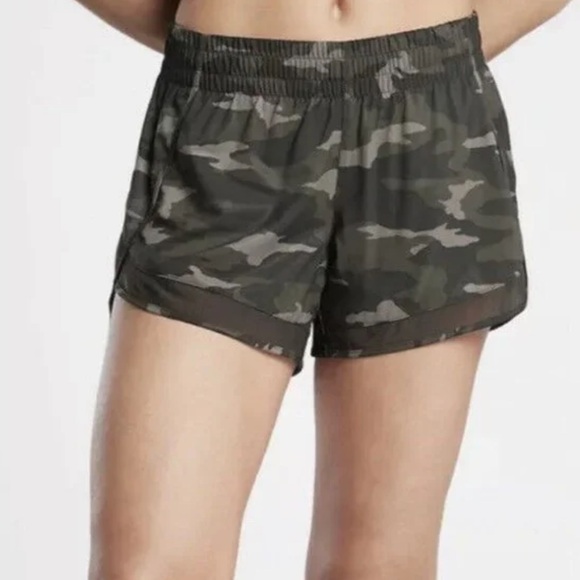 Athleta Printed Mesh Run Racer Short size Extra Small - Picture 2 of 9